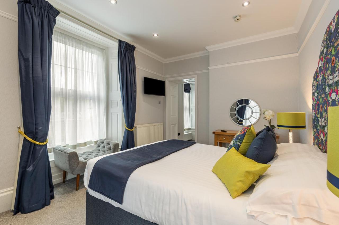 Hotel Plas Hyfryd Нарбърт Екстериор снимка